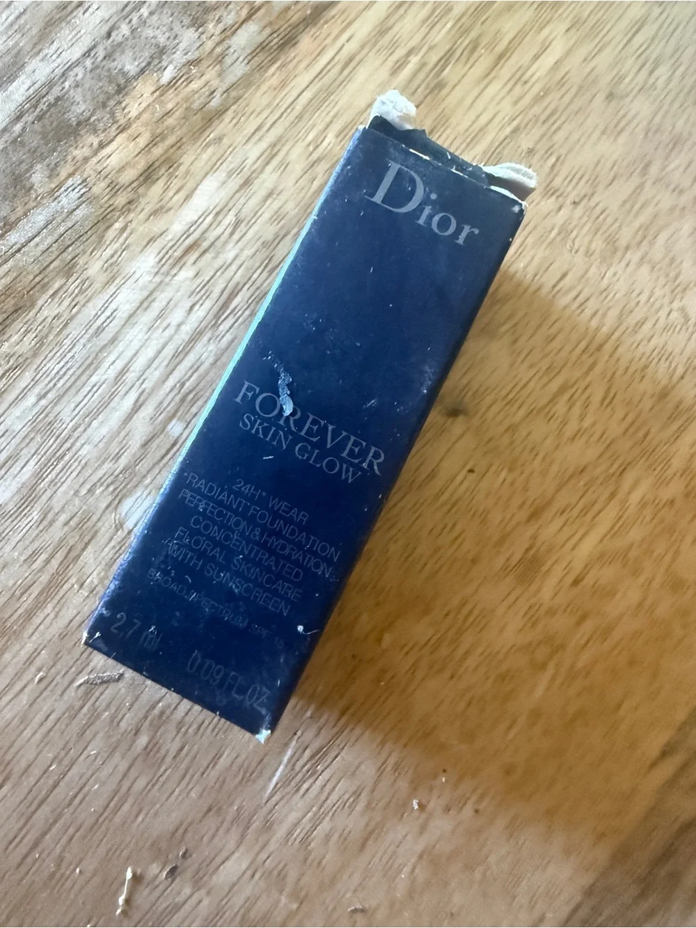 Dior Forever Skin Glow Foundation Tube 1CR color match hydrating makeup sample